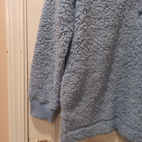 NWT Maurices women's Teddy Sherpa Sweatshirt. Size small - Picture 2 of 15